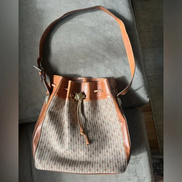 Judith Leiber vintage satchel. - Picture 3 of 9